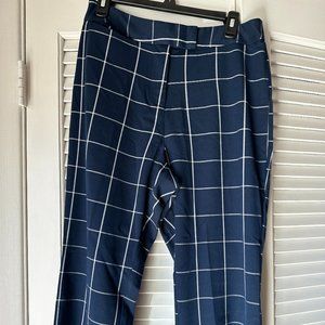 New York and Company Straight Leg Pant